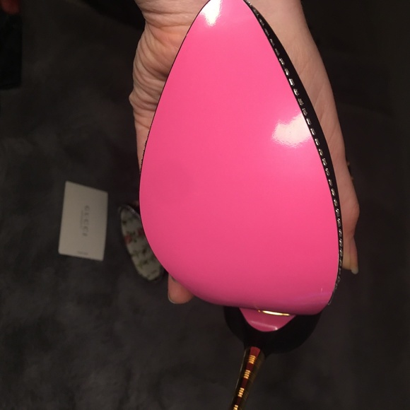 Brand New Gucci Intarsia Boots - Picture 5 of 16